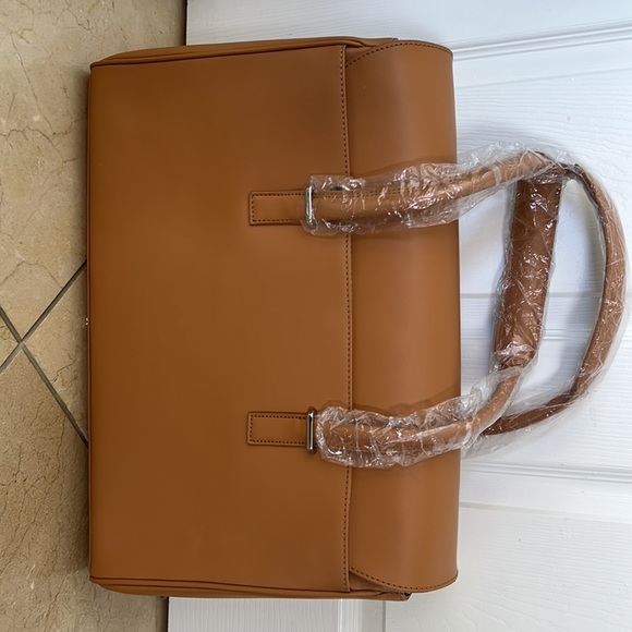 BN Leather briefcase - Picture 2 of 8